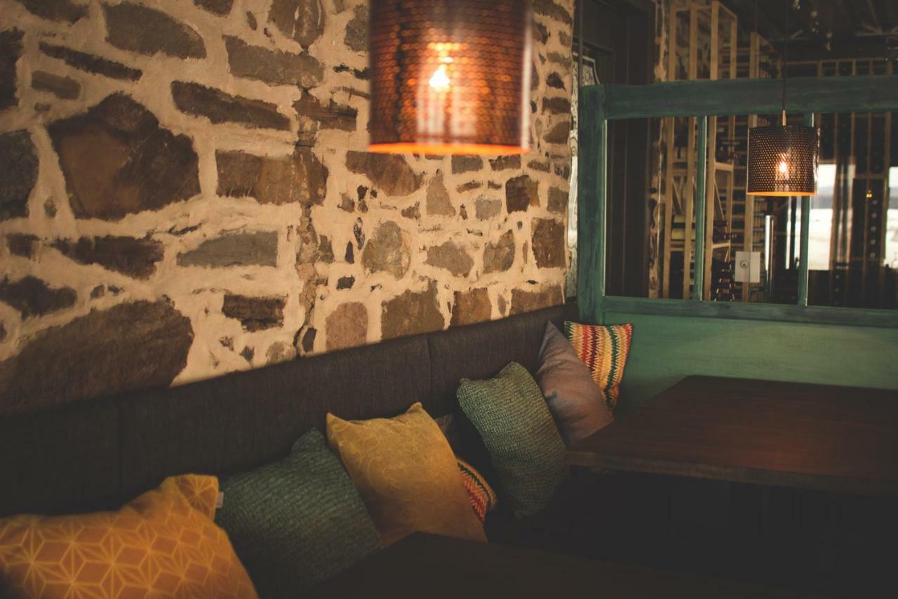 Les Ancetres Auberge & Restaurant St-Pierre-de-l'Île-d'Orléans 외부 사진